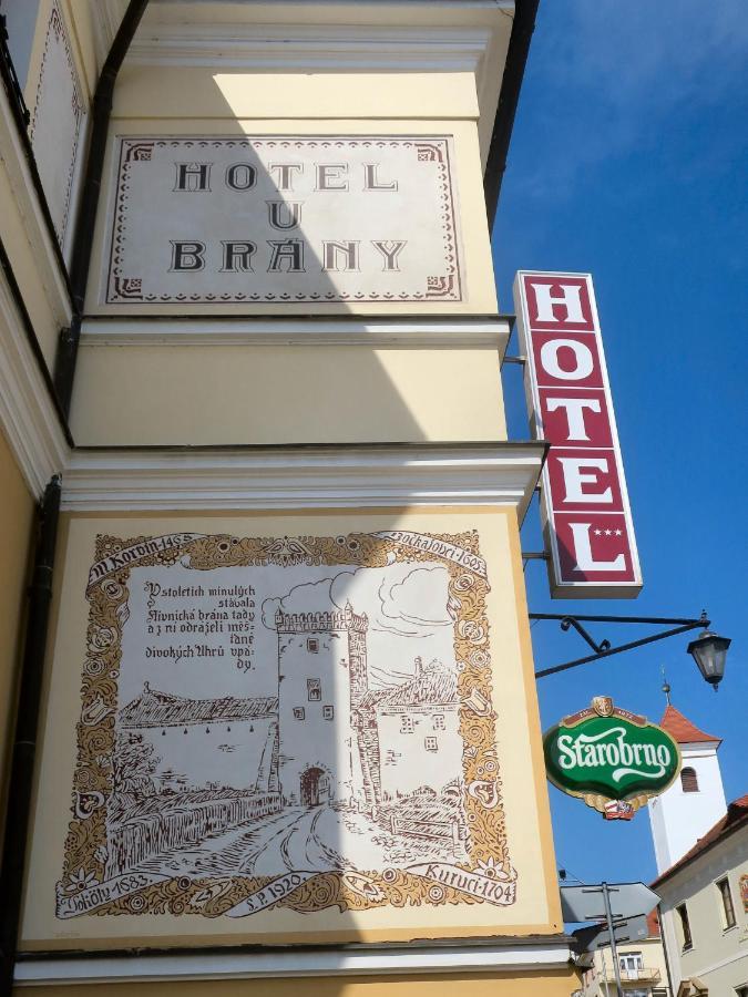 Hotel U Brány Uherský Brod Exterior foto