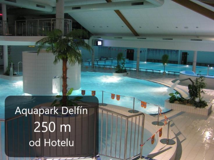 Hotel U Brány Uherský Brod Exterior foto
